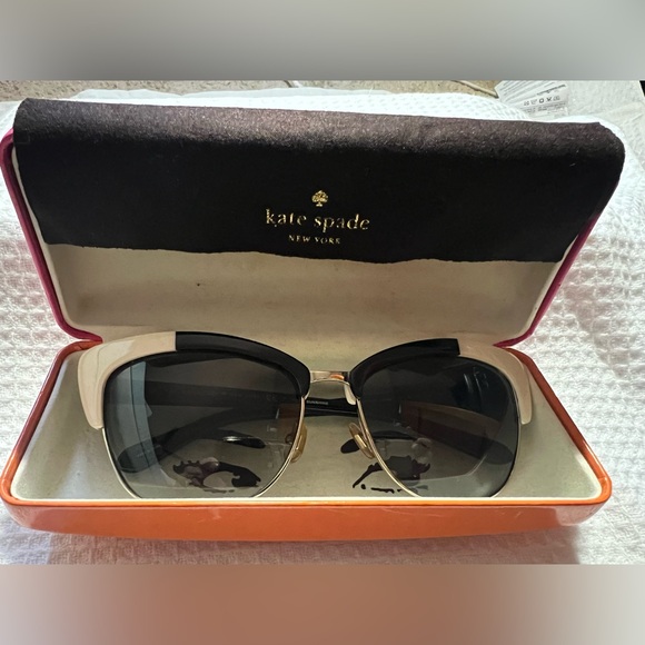 Kate Spade Mod Sunglasses - Picture 5 of 5